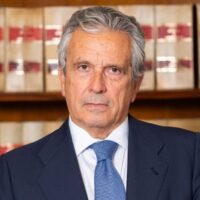 Adolfo_Prego_Abogados_equipo_48-683x1024